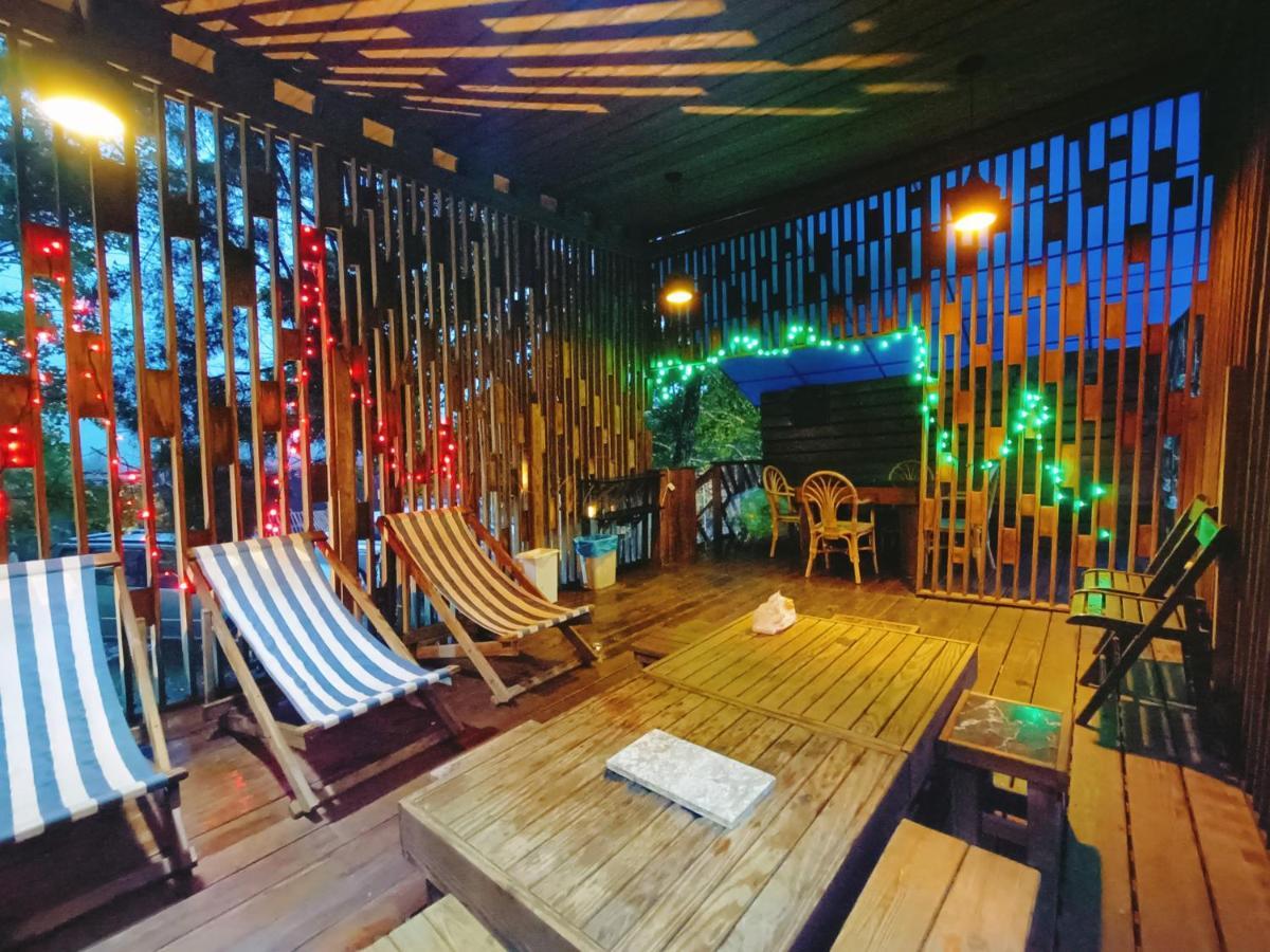 Fun星空謐境 埔里包棟民宿 烤肉麻將自然園區 Ngoại thất bức ảnh